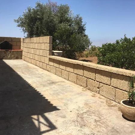 Holiday home Casa Victoria Taucho